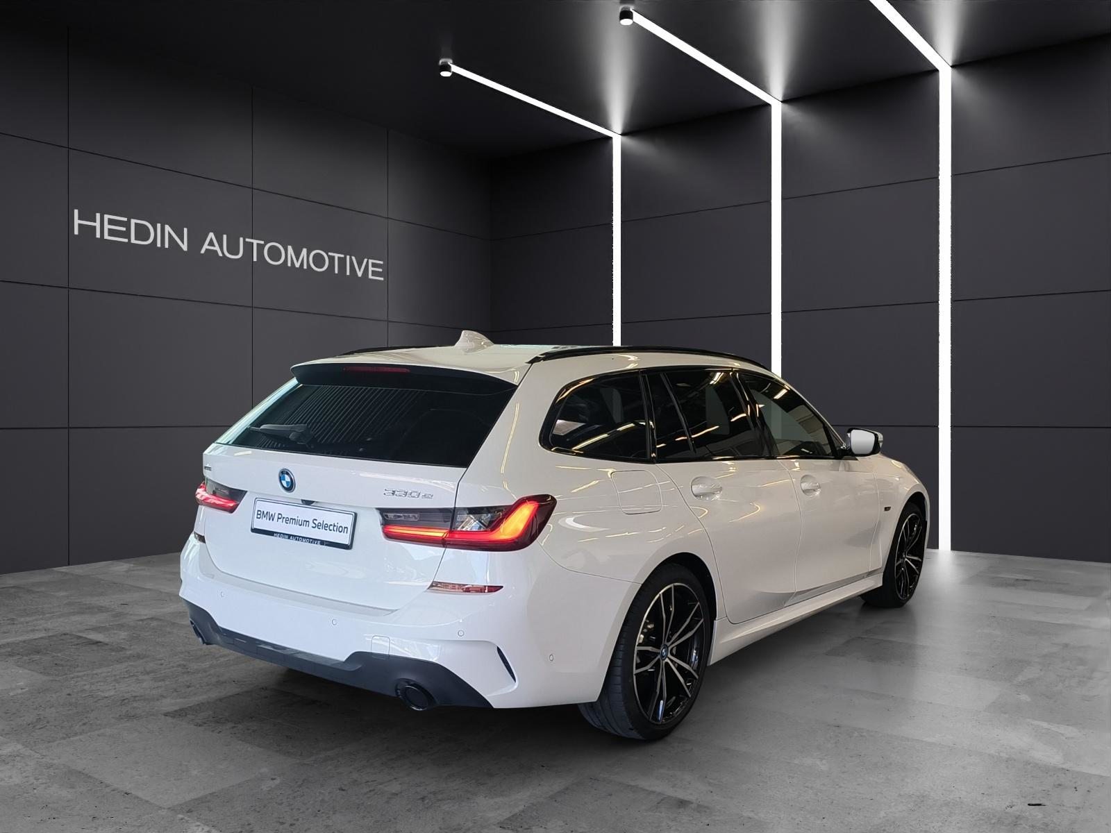 BMW 330e xDrive SAG Touring, Hybride Rechargeable Essence/Électricité, Occasion / Utilisé, Automatique - 5