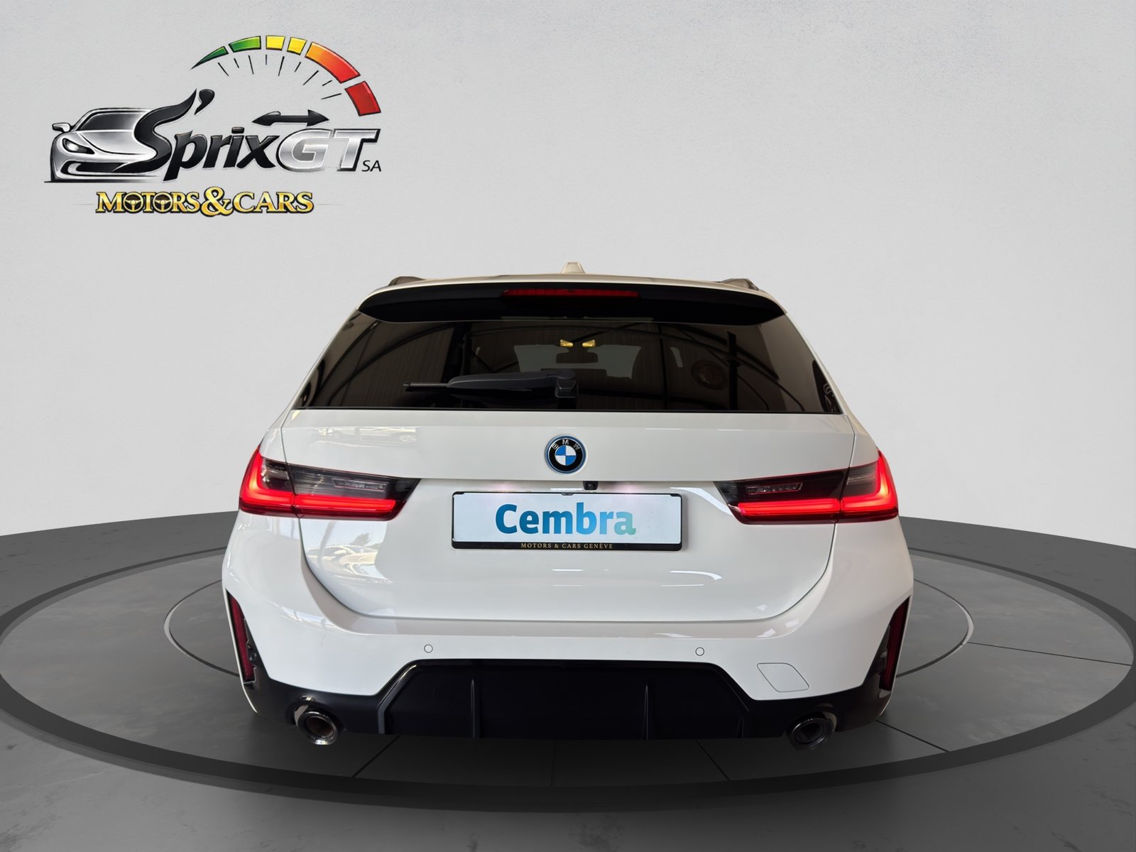 BMW 330e x DriveTouring Steptronic M Sport, Plug-in-Hybrid Benzin/Elektro, Occasion / Gebraucht, Automatik - 4