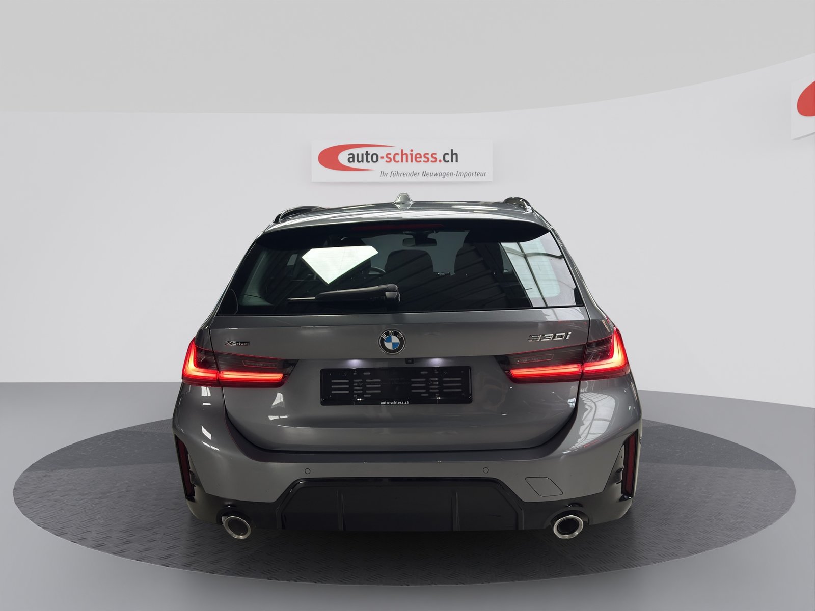 BMW 330i Touring Steptronic M Sport, Benzin, Occasion / Gebraucht, Automatik - 4