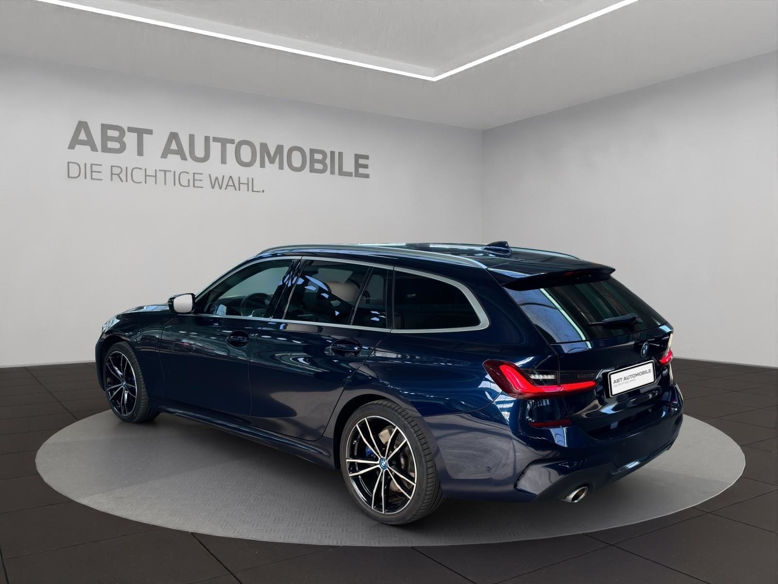 BMW 330e xDrive SAG Touring, Hybride Rechargeable Essence/Électricité, Occasion / Utilisé, Automatique - 4