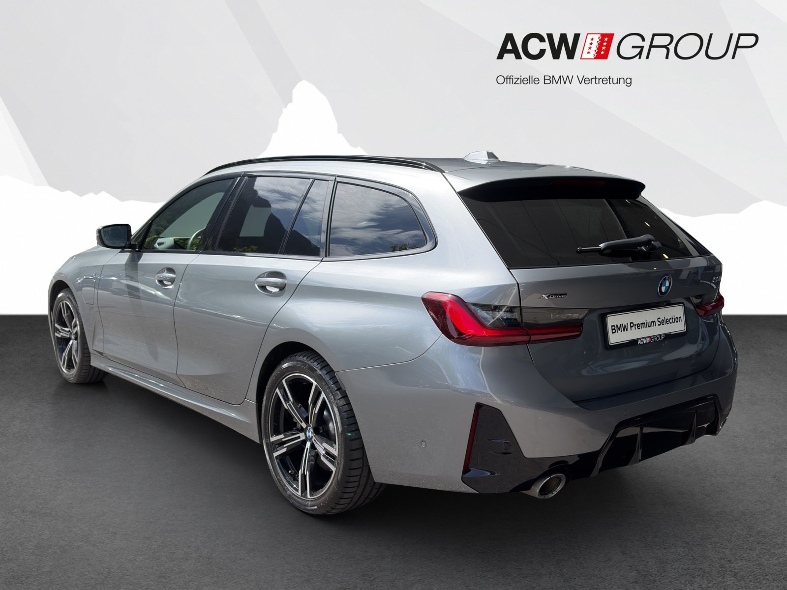 BMW 330e Touring, Hybride Rechargeable Essence/Électricité, Occasion / Utilisé, Automatique - 3