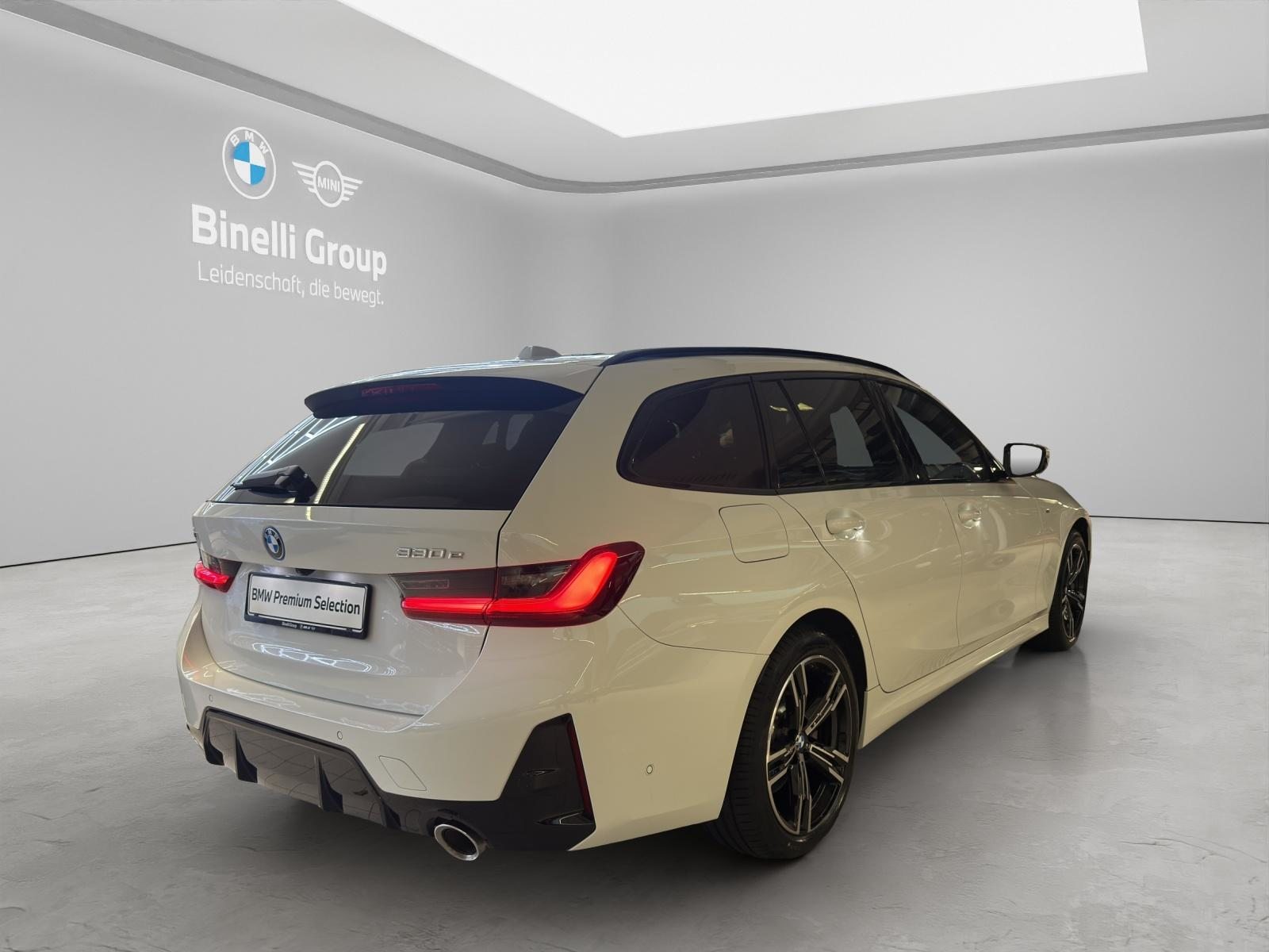 BMW 330e xDrive Touring M-SportPaket, Plug-in-Hybrid Benzina/Elettrica, Occasioni / Usate, Automatico - 6