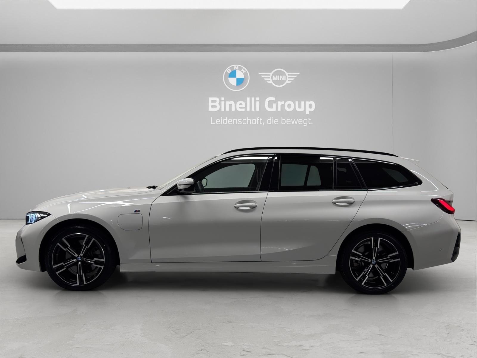 BMW 330e xDrive Touring, Hybride Rechargeable Essence/Électricité, Occasion / Utilisé, Automatique - 2