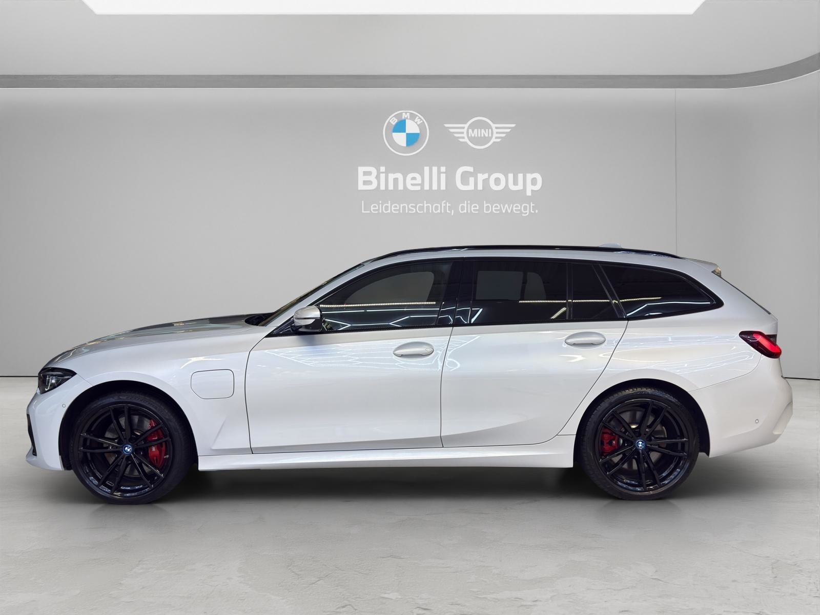 BMW 330e xDrive Touring M-SportPaket, Plug-in-Hybrid Benzin/Elektro, Occasion / Gebraucht, Automatik - 3