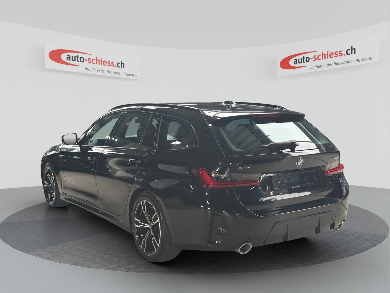 BMW 330i Touring Steptronic M Sport, Benzin, Occasion / Gebraucht, Automatik - 3