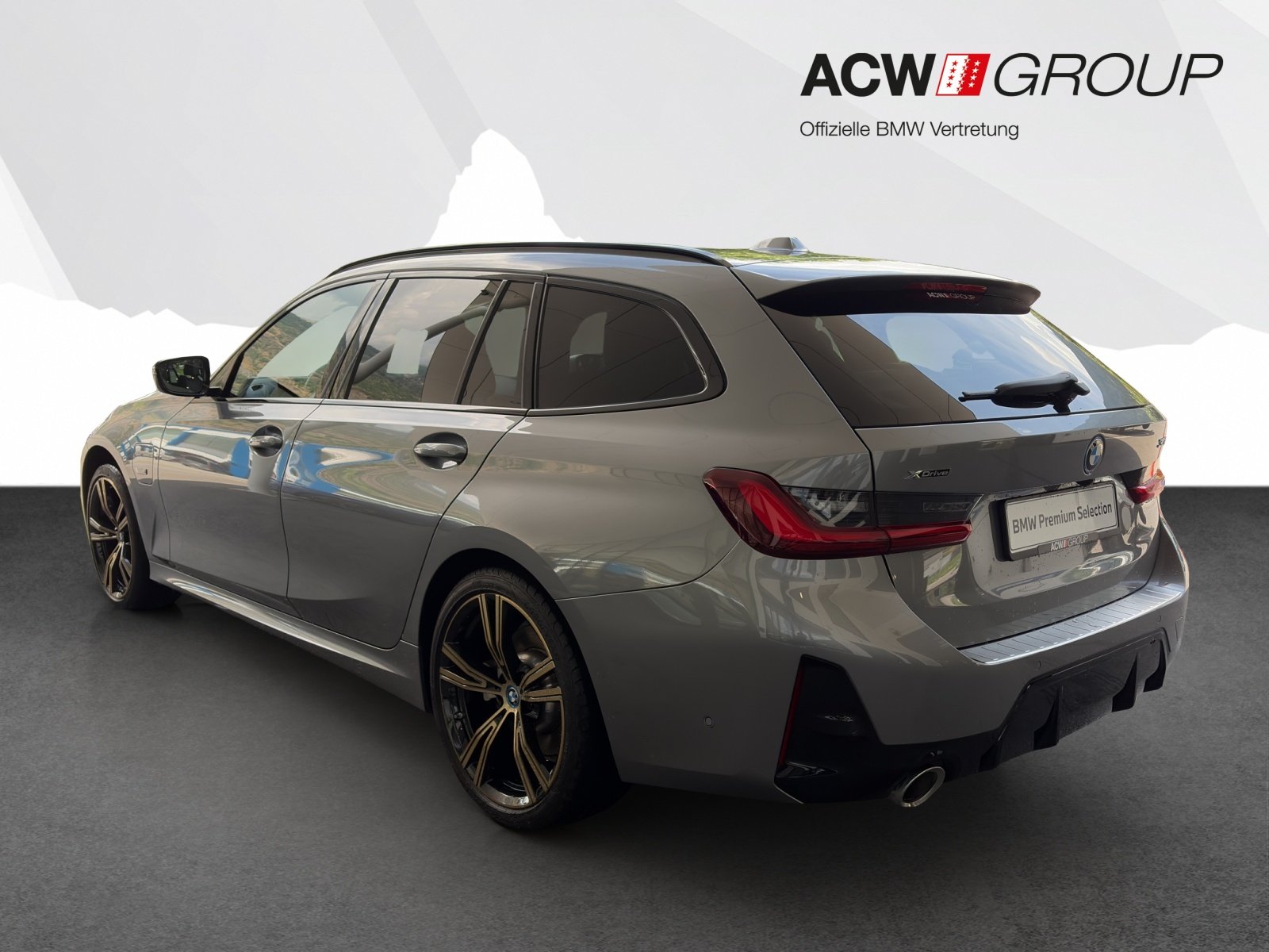 BMW 330e Touring, Plug-in-Hybrid Petrol/Electric, Second hand / Used, Automatic - 3