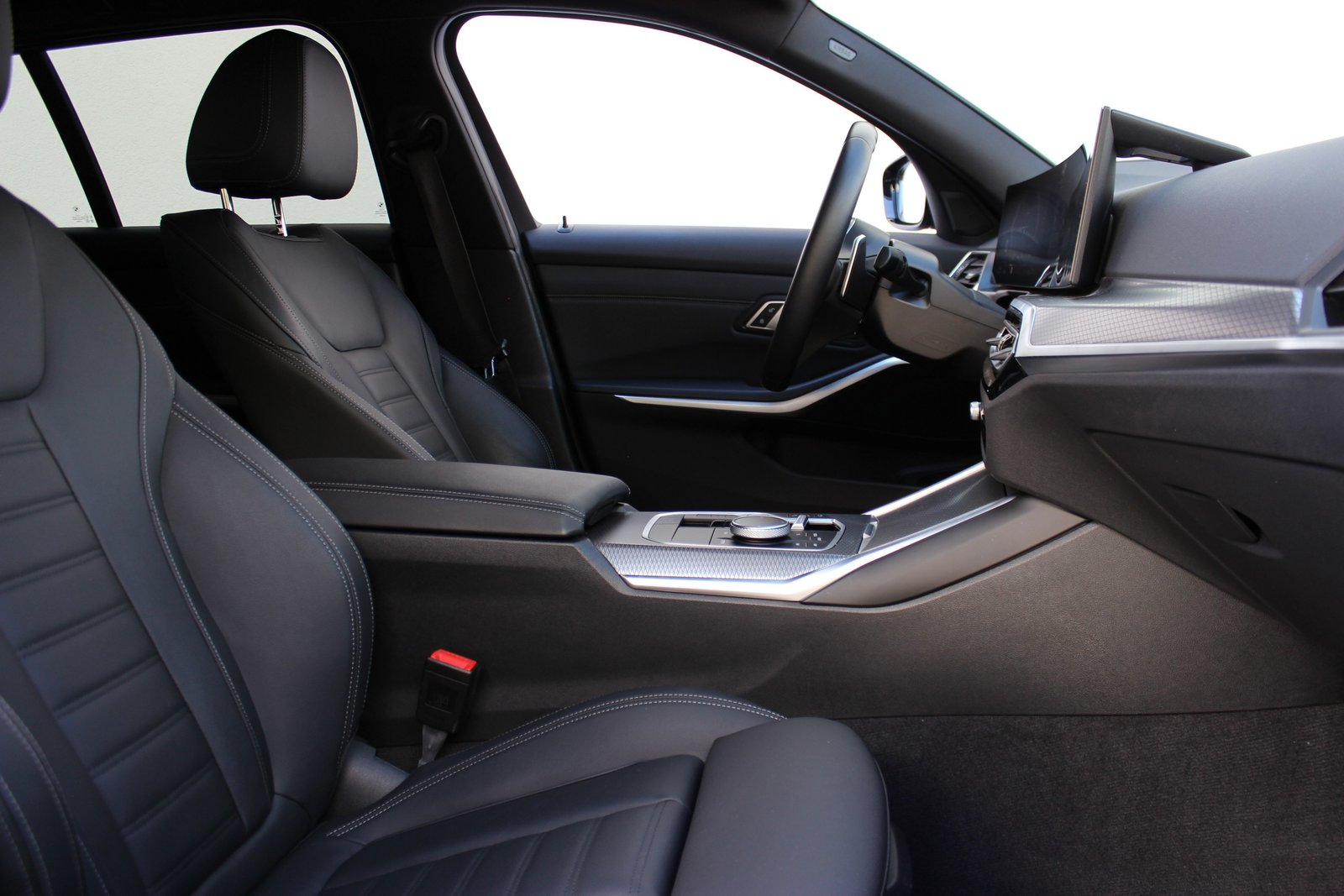 BMW 330d 48V Touring M Sport *ANHÄNGERKUPPLUNG*, Hybride Léger Diesel/Électricité, Occasion / Utilisé, Automatique - 4