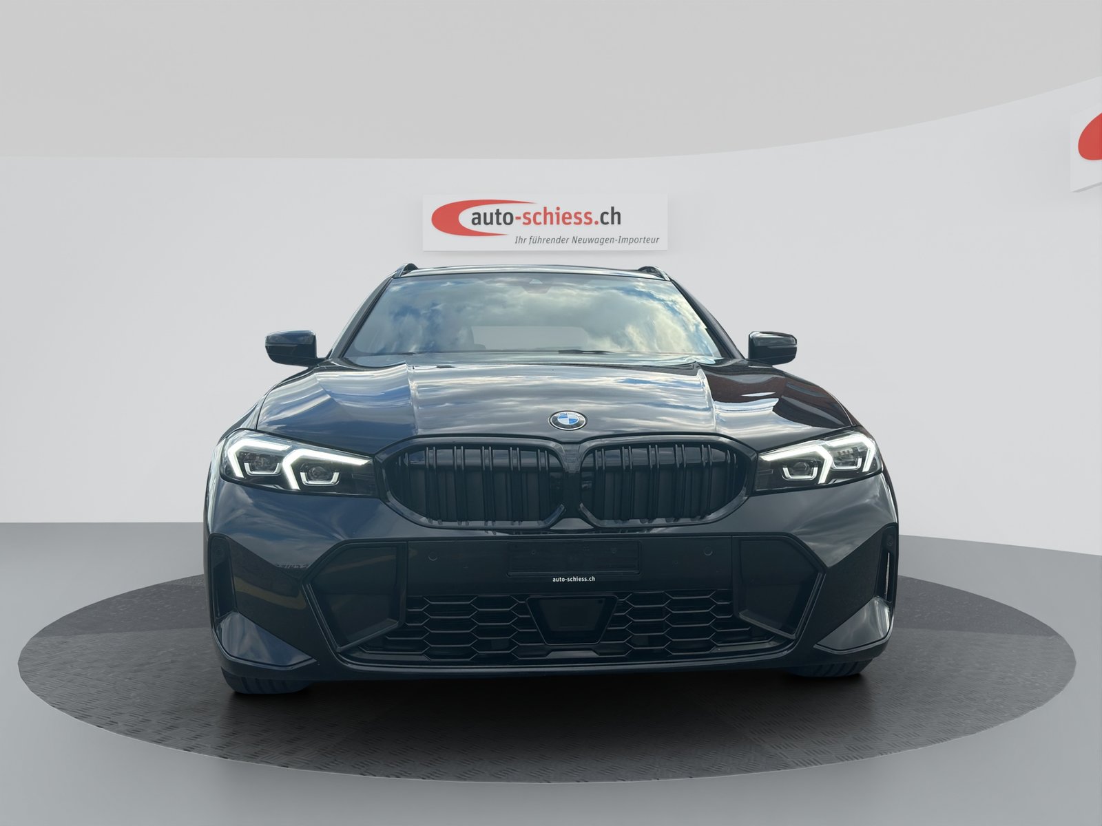 BMW 330i M Sport Touring Steptronic, Petrol, Second hand / Used, Automatic - 2
