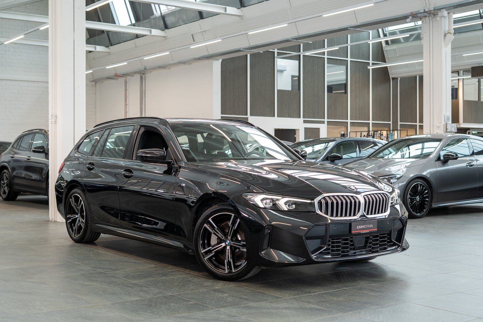 BMW 330i M Sport Touring / LCI / Rückfahrkamera / el, Petrol, Second hand / Used, Automatic - 3