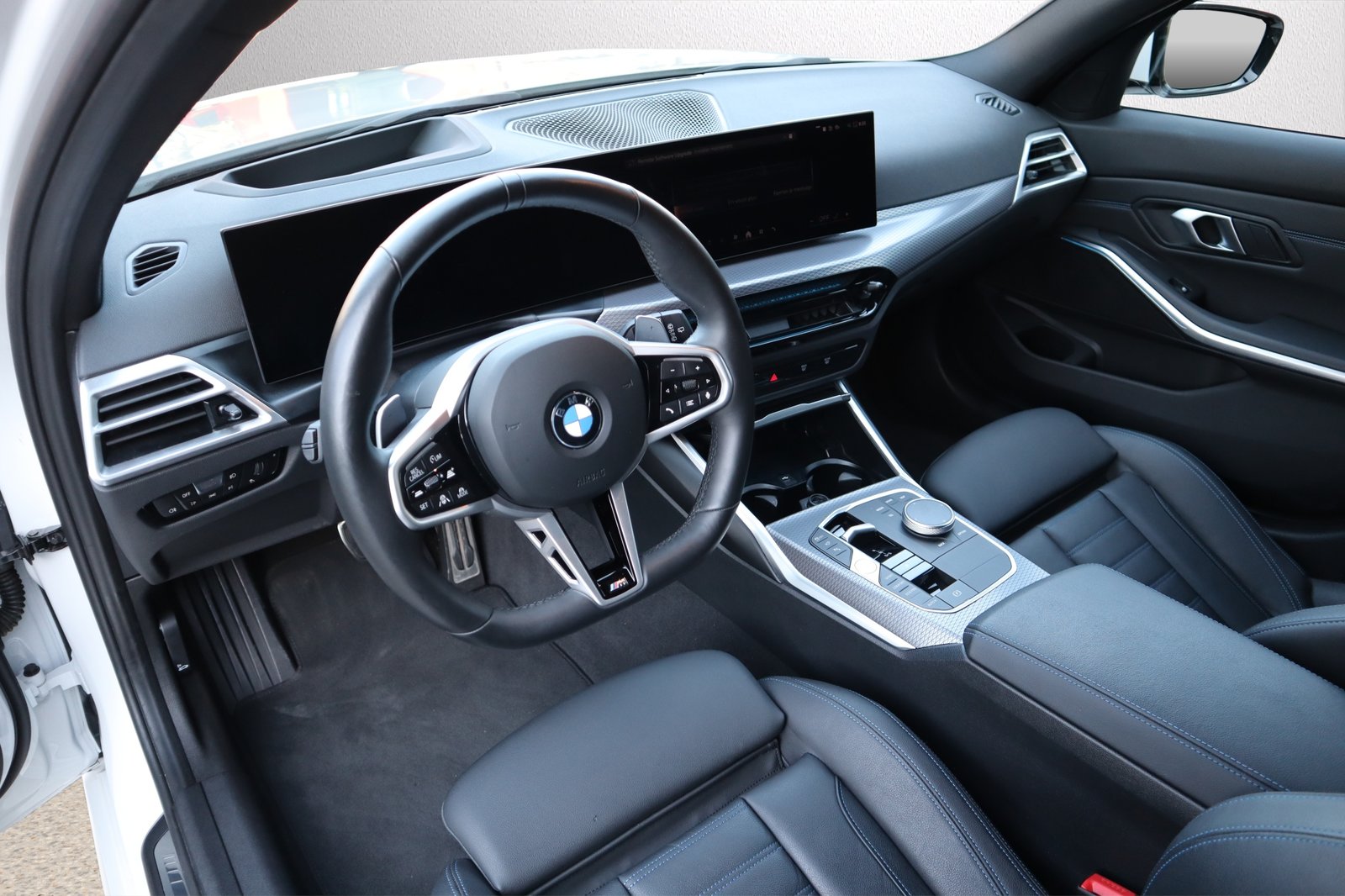 BMW 330d 48V Touring Steptronic M Sport, Mild-Hybrid Diesel/Elektro, Occasion / Gebraucht, Automatik - 3
