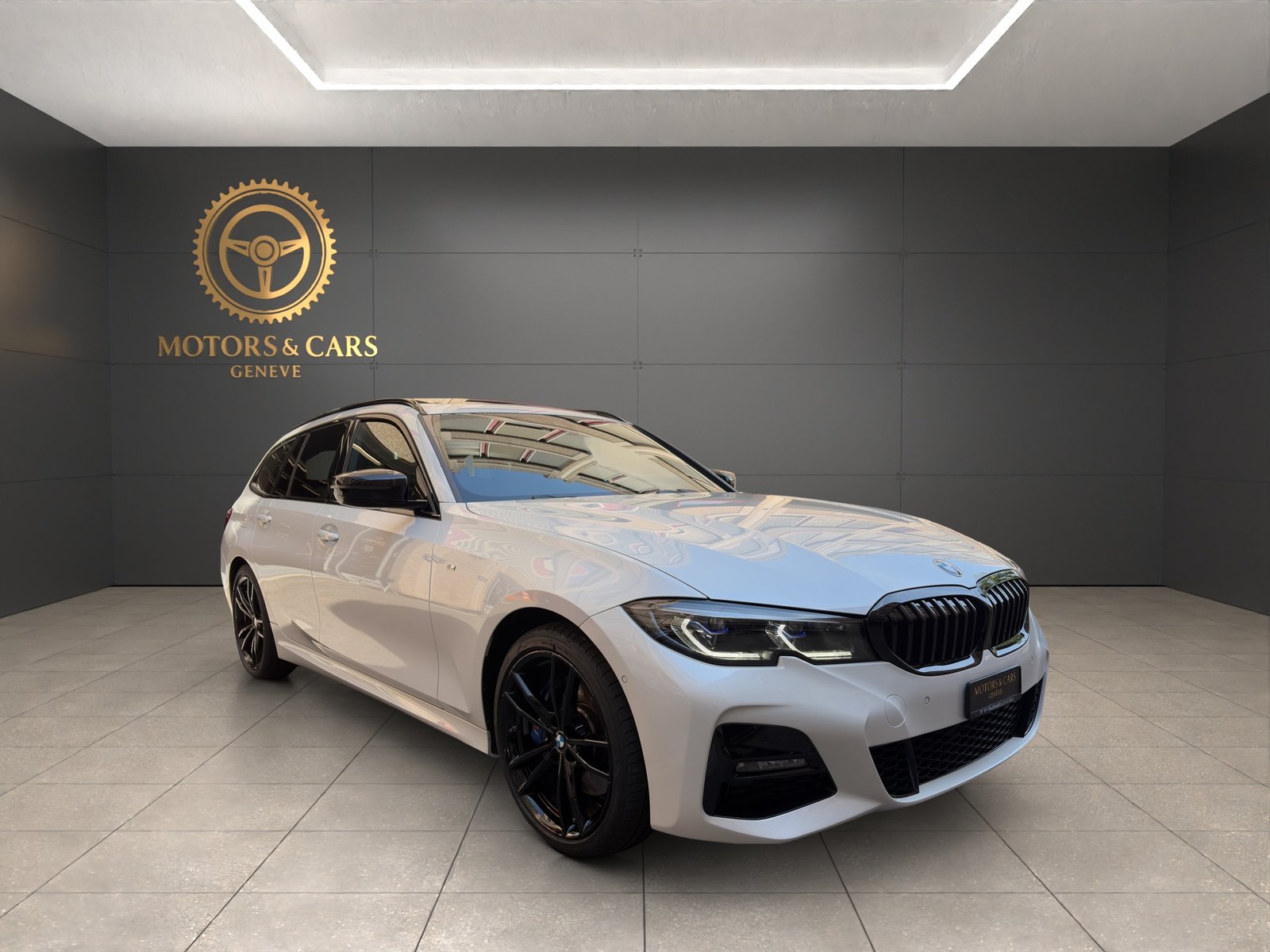 BMW 330d 48V Touring M Sport Steptronic, Mild-Hybrid Diesel/Electric, Second hand / Used, Automatic - 2