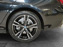 BMW 330e xDrive SAG Touring, Plug-in-Hybrid Petrol/Electric, Second hand / Used, Automatic - 7