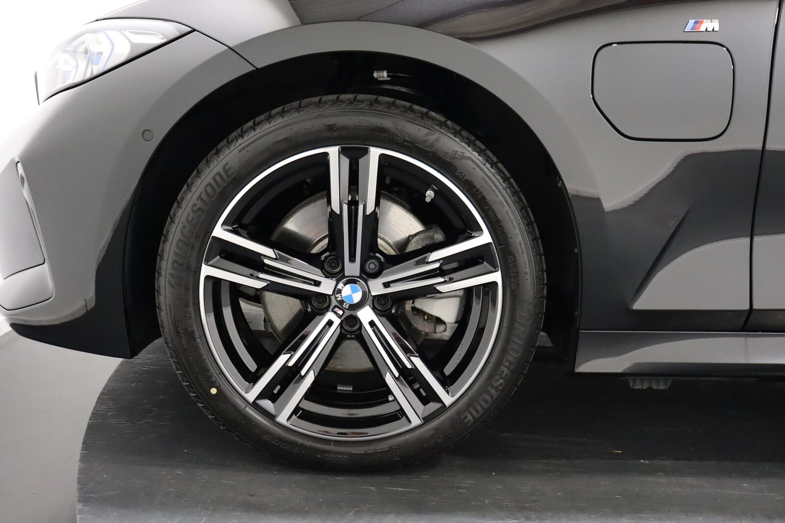 BMW 330e xDrive SAG Touring, Hybride Rechargeable Essence/Électricité, Occasion / Utilisé, Automatique - 7