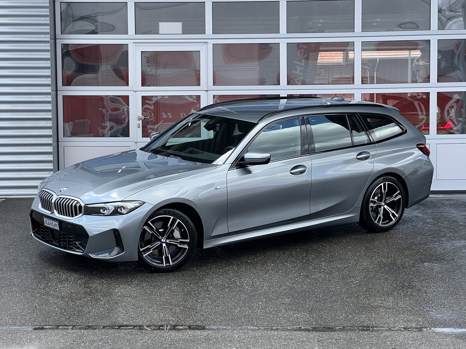 BMW 330 330i Touring Steptronic M Sport