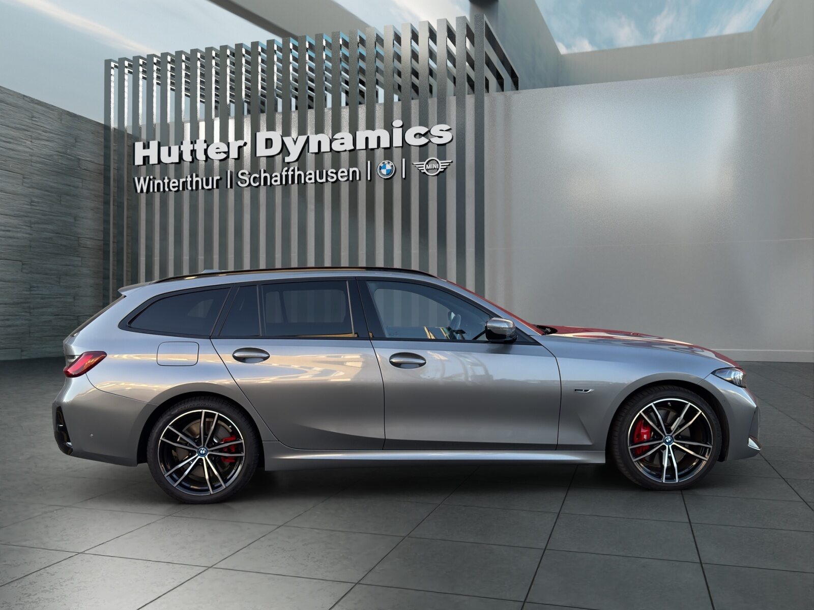 BMW 330e xDrive Touring M AERODYNAMIKPAKET, Plug-in-Hybrid Benzin/Elektro, Occasion / Gebraucht, Automatik - 5