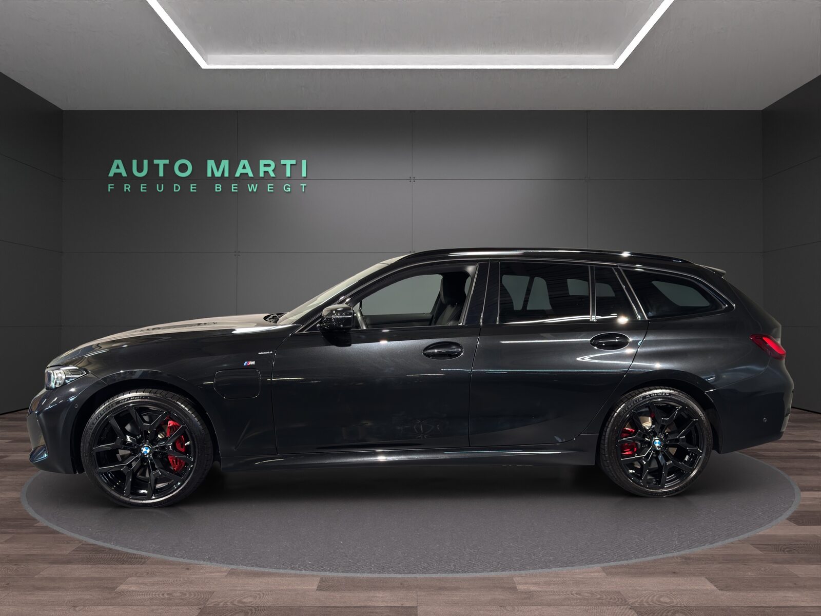 BMW 330e xDrive Touring M Sport, Plug-in-Hybrid Benzina/Elettrica, Occasioni / Usate, Automatico - 3