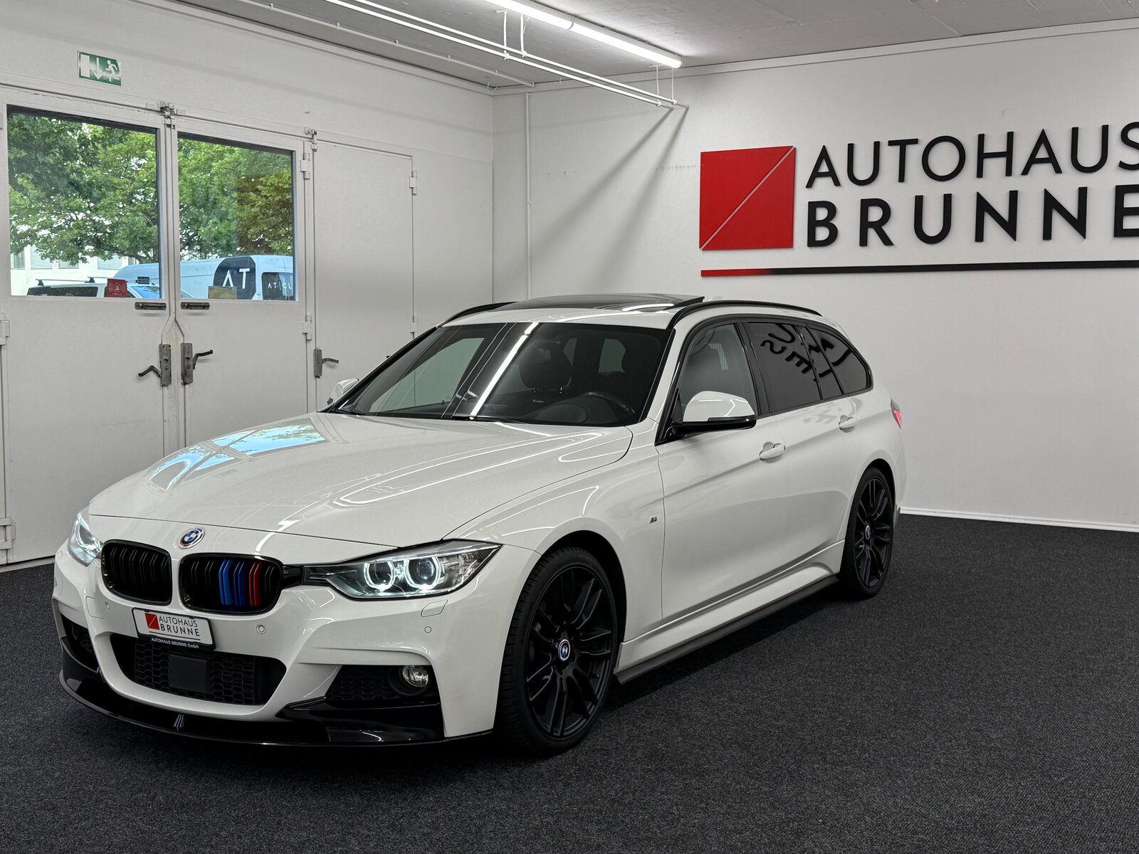 BMW 330d M-Paket Touring Steptronic