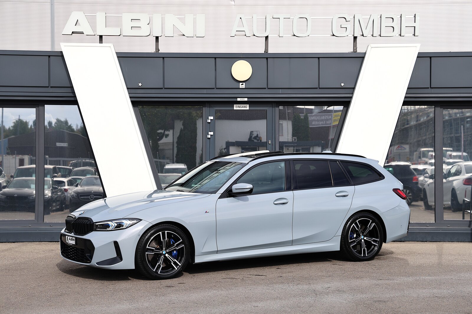 BMW 330i M-Sport SAG Touring