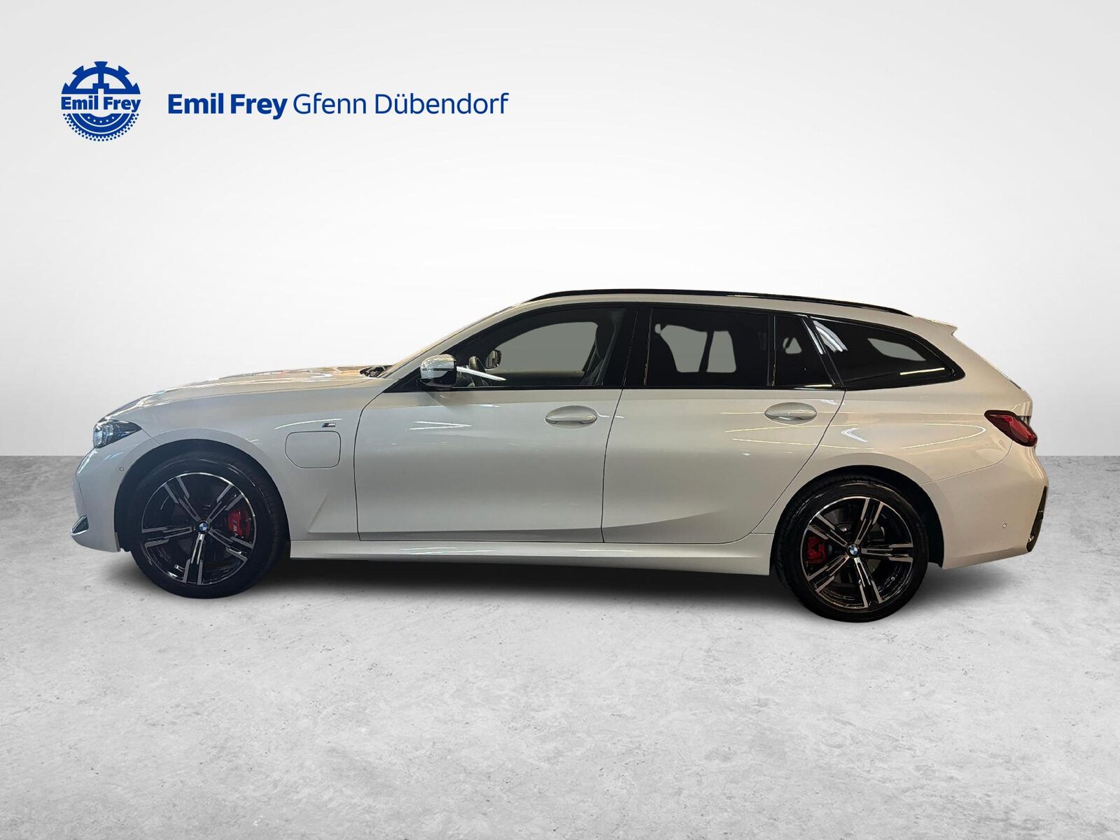 BMW 330e xDrive SAG Touring, Hybride Rechargeable Essence/Électricité, Occasion / Utilisé, Automatique - 7