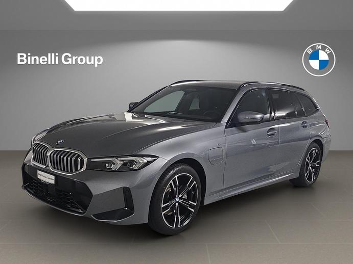 BMW 330e SAG Touring, Hybride Rechargeable Essence/Électricité, Occasion / Utilisé, Automatique