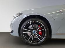 BMW 330e xDrive SAG Touring, Plug-in-Hybrid Benzina/Elettrica, Occasioni / Usate, Automatico - 4