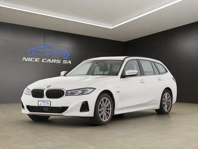 BMW 330e x DriveTouring Steptronic, Hybride Rechargeable Essence/Électricité, Occasion / Utilisé, Automatique