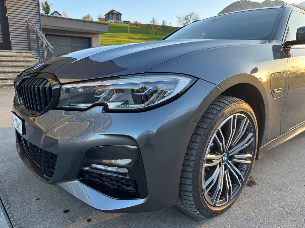 BMW 330e xDrive SAG, Plug-in-Hybrid Benzina/Elettrica, Occasioni / Usate, Automatico - 7