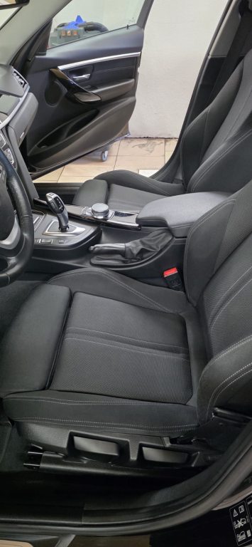 BMW 330 330i xDrive, Benzin, Occasion / Gebraucht, Automatik - 7