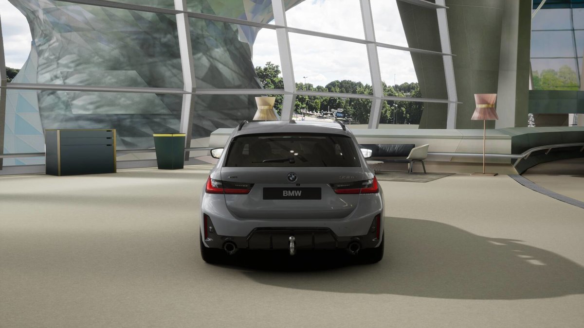 BMW 330e xDr Tour M Sport Pro, Plug-in-Hybrid Benzin/Elektro, Vorführwagen, Automatik - 5