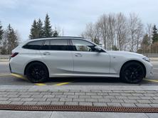 BMW 330e x DriveTouring Steptronic M Sport Pro, Plug-in-Hybrid Petrol/Electric, Ex-demonstrator, Automatic - 4