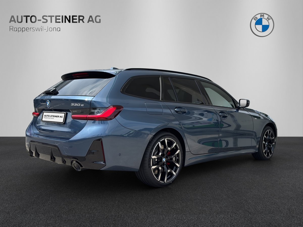 BMW 330e Steptronic M Sport Pro, Plug-in-Hybrid Petrol/Electric, New car, Automatic - 5