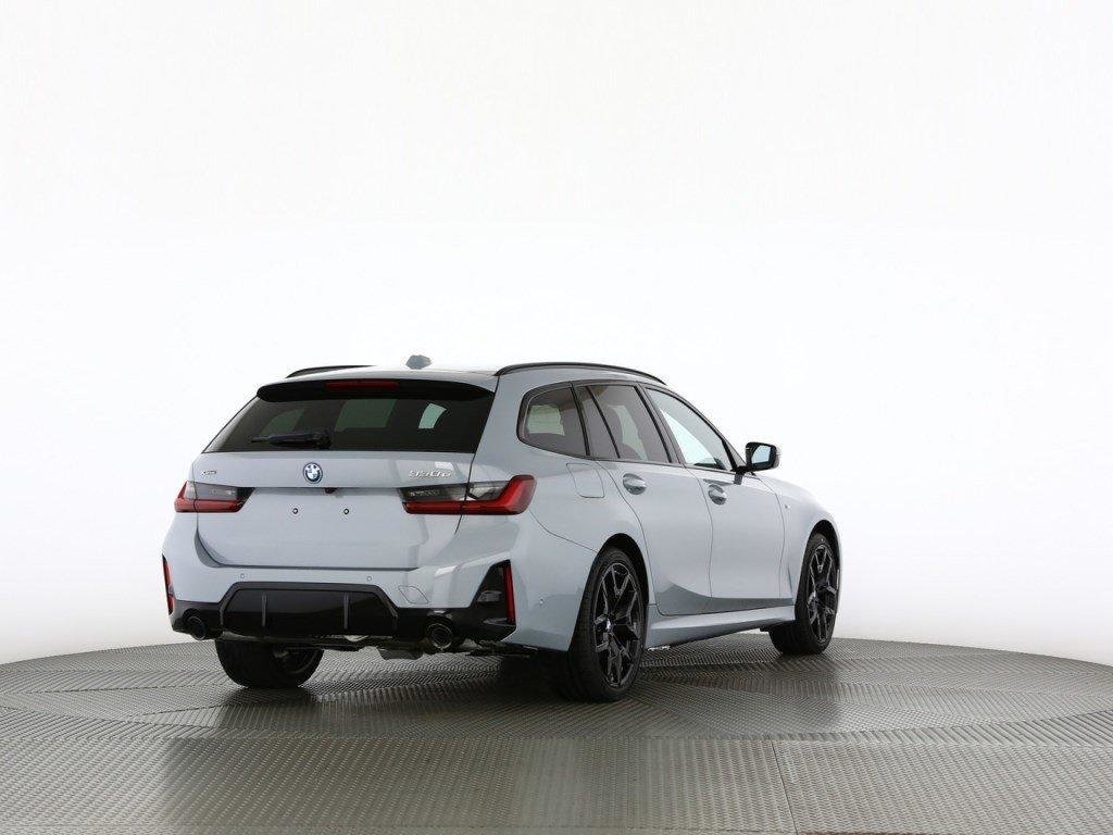 BMW 330e SAG, Plug-in-Hybrid Petrol/Electric, New car, Automatic - 2