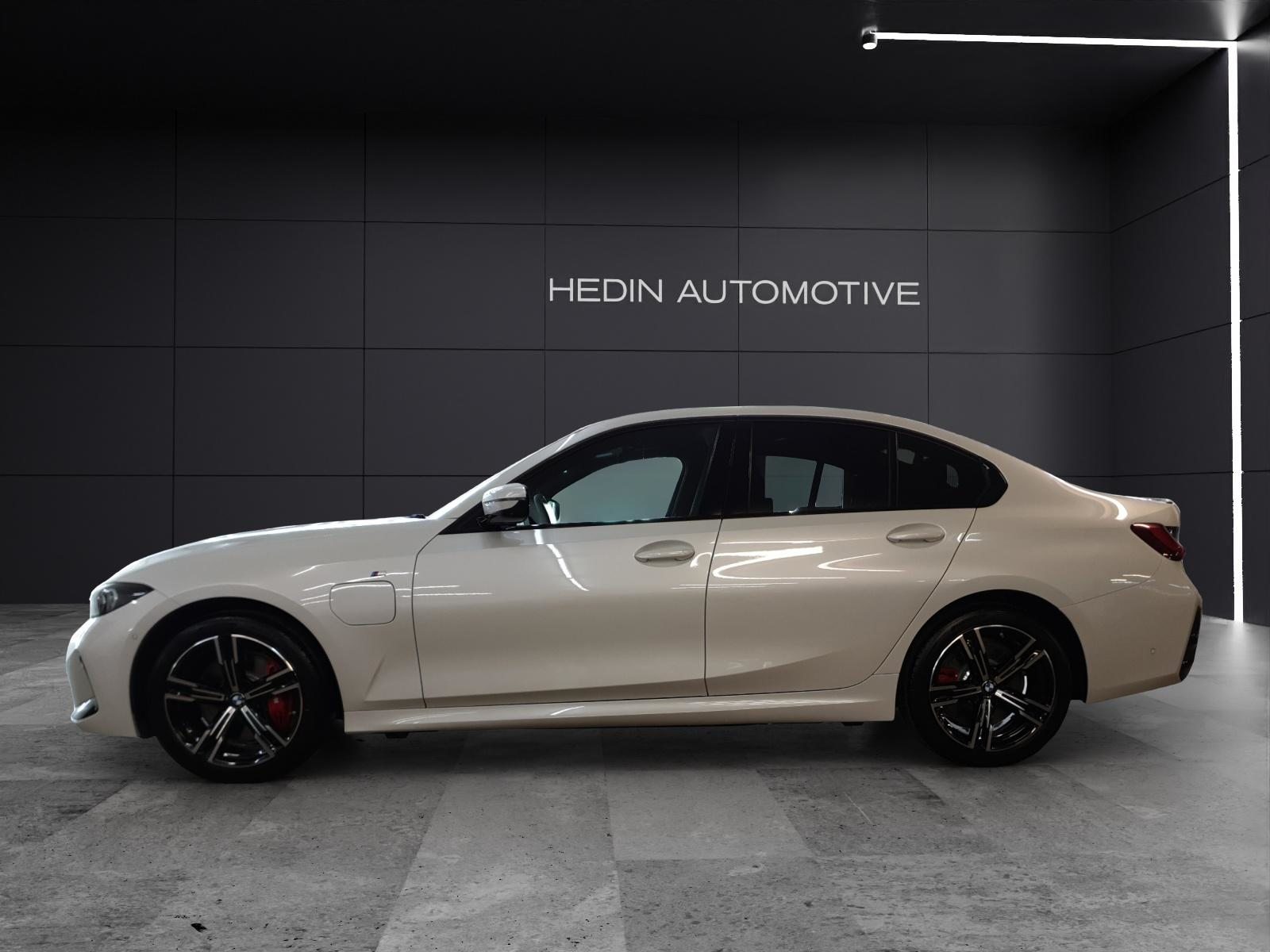 BMW 330e xDrive, Plug-in-Hybrid Benzin/Elektro, Neuwagen, Automatik - 2