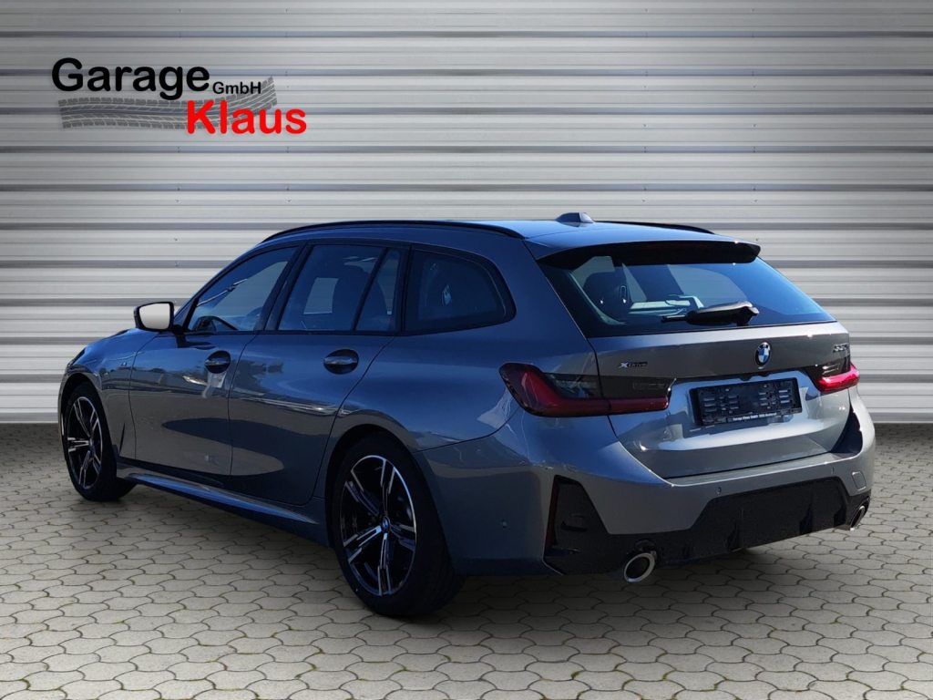 BMW 330i xDrive SAG, Petrol, Second hand / Used, Automatic - 4