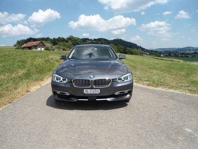 BMW 330d Modern Line Steptronic, Diesel, Occasioni / Usate, Automatico