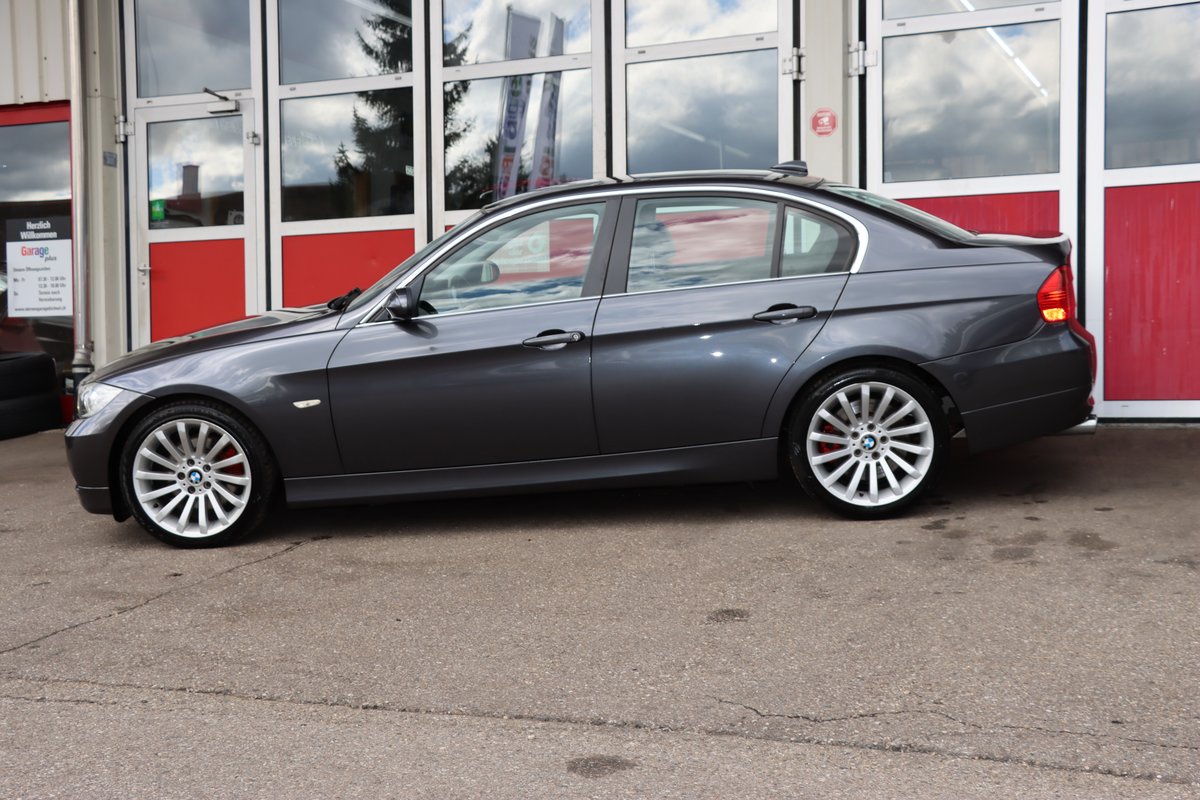 BMW 330xi, Essence, Occasion / Utilisé, Manuelle - 6