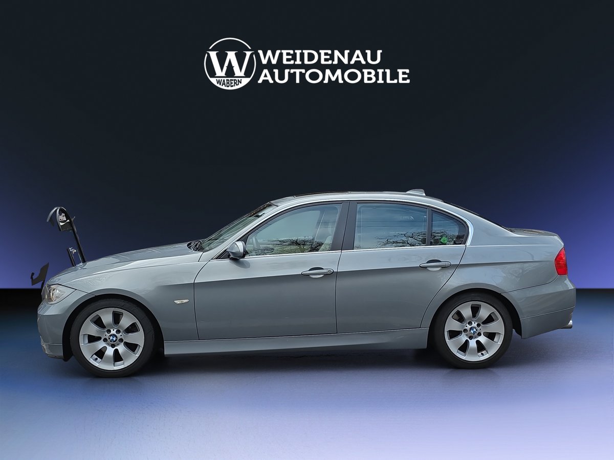 BMW 330i, Petrol, Second hand / Used, Automatic - 3