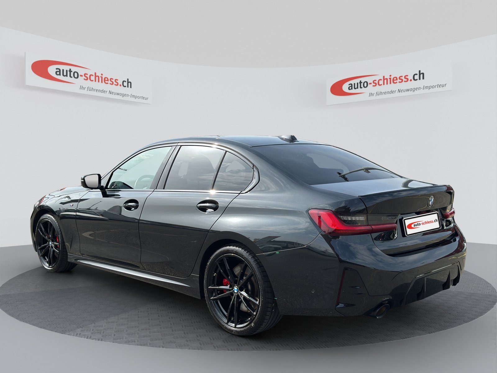BMW 330i M Sport Pro Shadow Line Steptronic, Petrol, Second hand / Used, Automatic - 3
