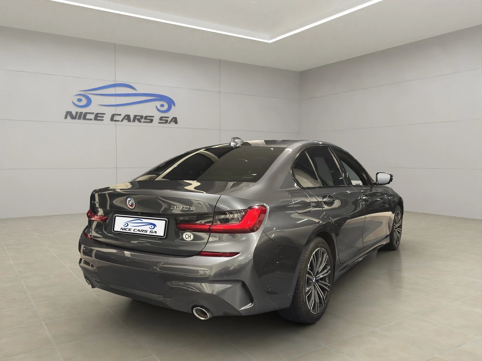 BMW 330e M Sport Steptronic, Plug-in-Hybrid Benzina/Elettrica, Occasioni / Usate, Automatico - 5