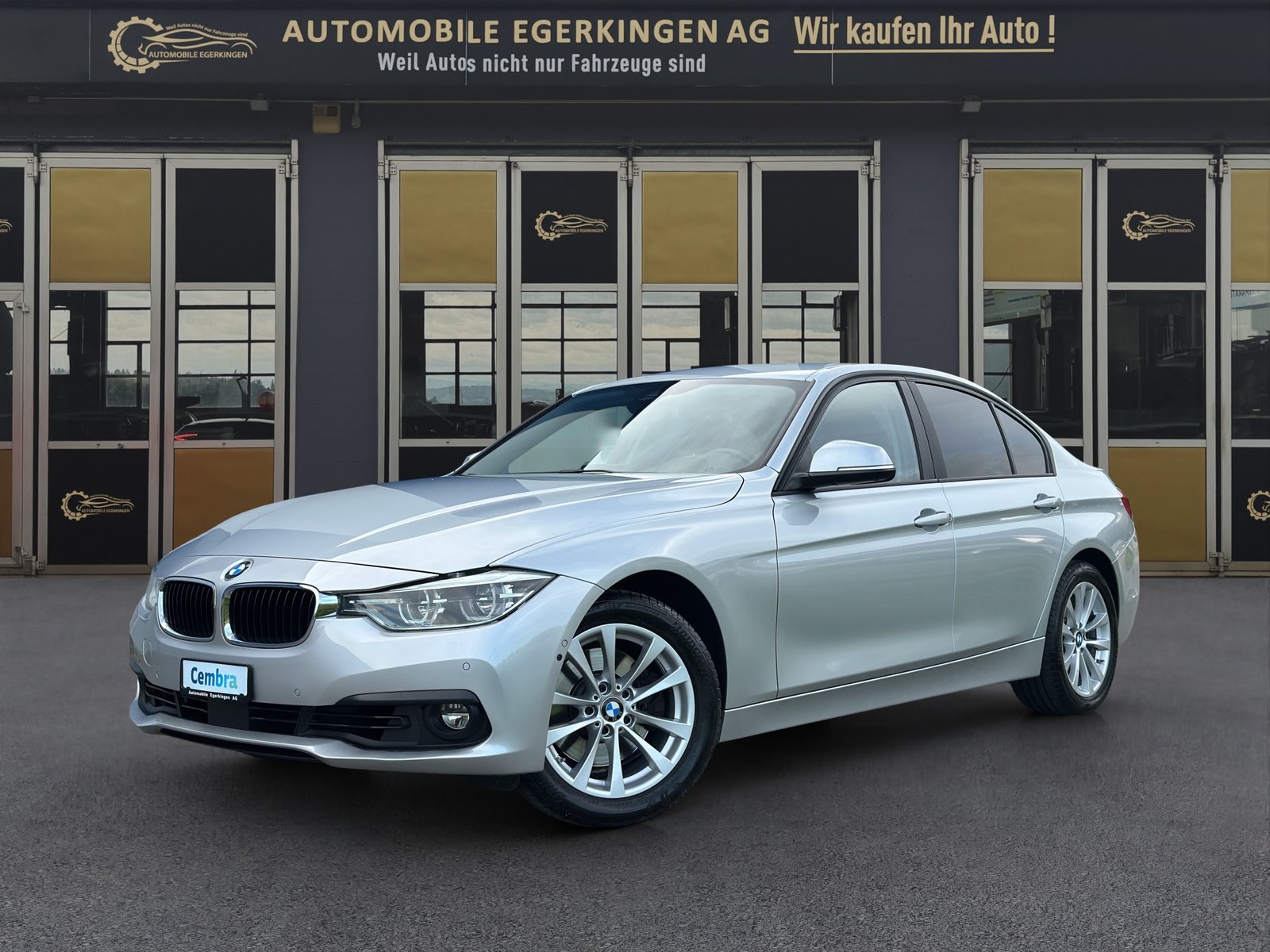 BMW 330i