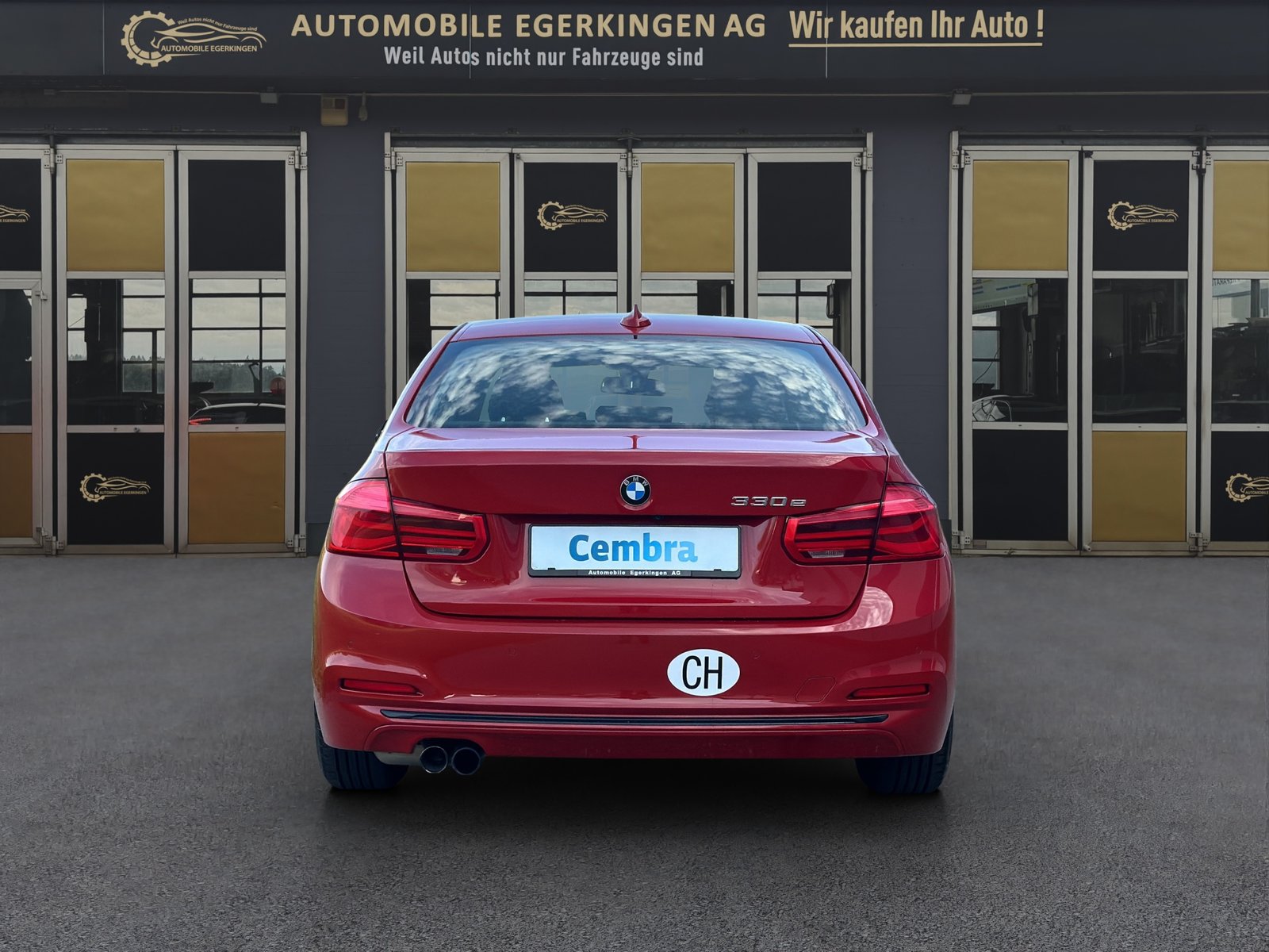 BMW 330e iPerformance Sport Line Steptronic, Plug-in-Hybrid Petrol/Electric, Second hand / Used, Automatic - 6