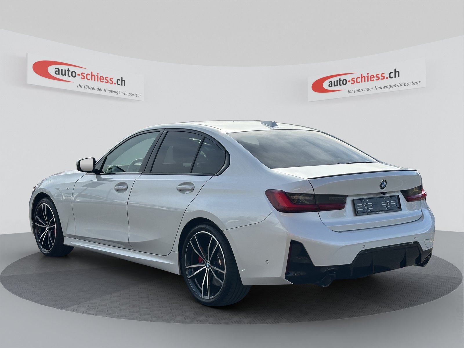 BMW 330i M Sport Pro Shadow Line Steptronic, Benzin, Occasion / Gebraucht, Automatik - 3