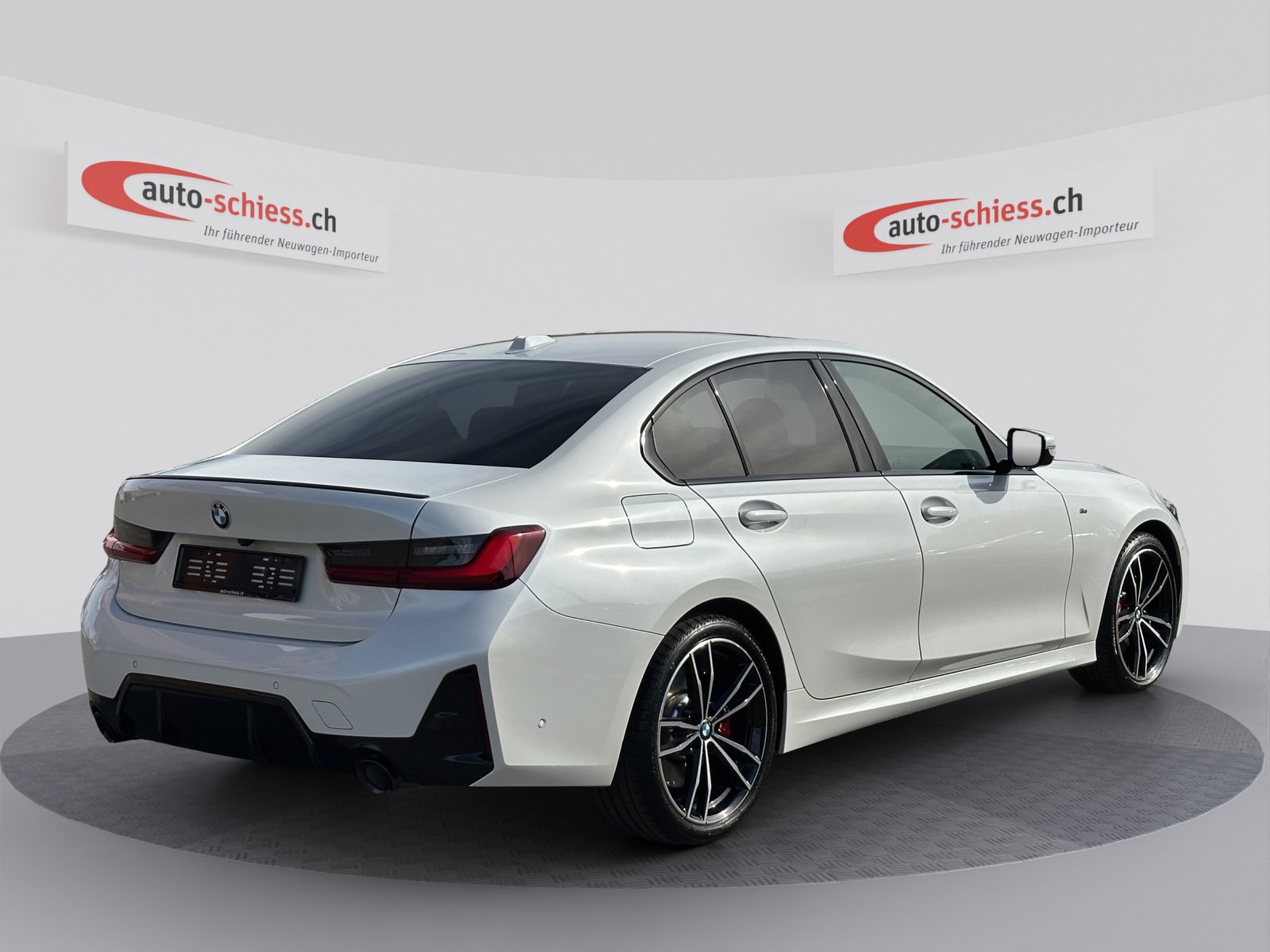 BMW 330i M Sport Pro Shadow Line Steptronic, Benzin, Occasion / Gebraucht, Automatik - 5