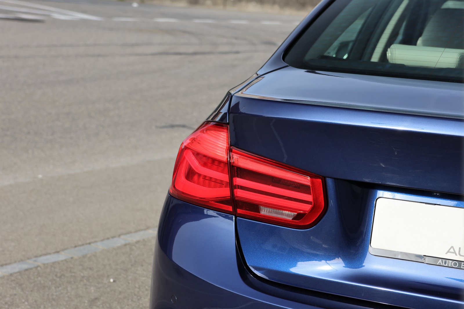 BMW 330d Luxury Line Steptronic, Diesel, Occasion / Gebraucht, Automatik - 6