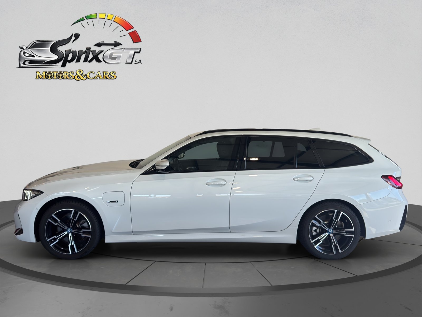 BMW 330e Pure M Sport Steptronic, Hybride Rechargeable Essence/Électricité, Occasion / Utilisé, Automatique - 4