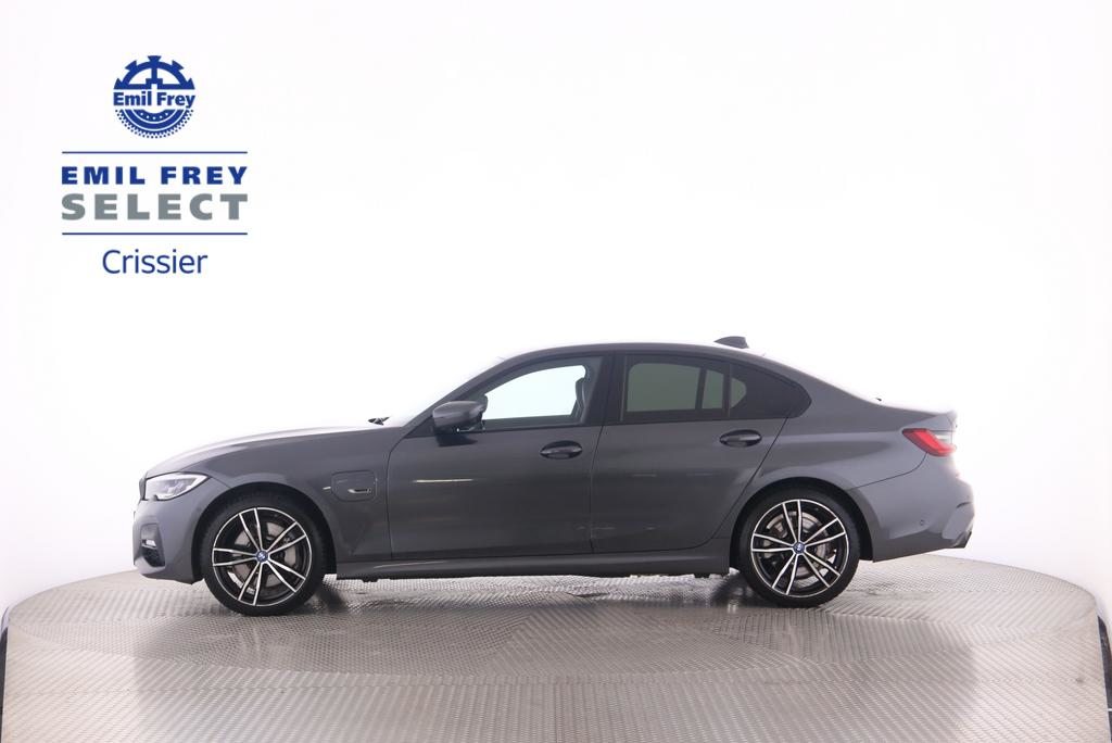 BMW 330e xDrive SAG, Hybride Rechargeable Essence/Électricité, Occasion / Utilisé, Automatique - 4