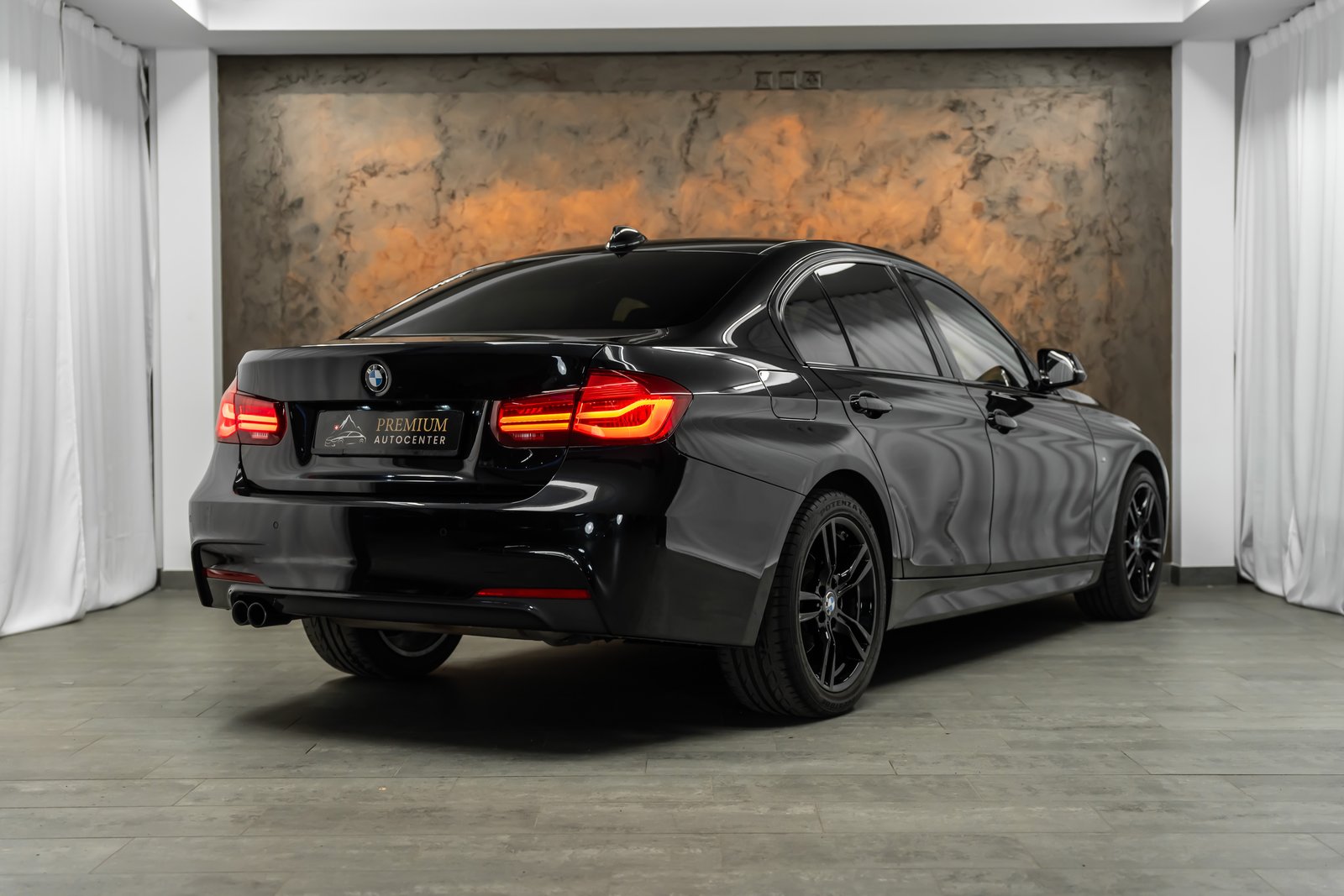 BMW 330i Edition M Sport Steptronic *CH-Fahrzeug* Hea, Petrol, Second hand / Used, Automatic - 7