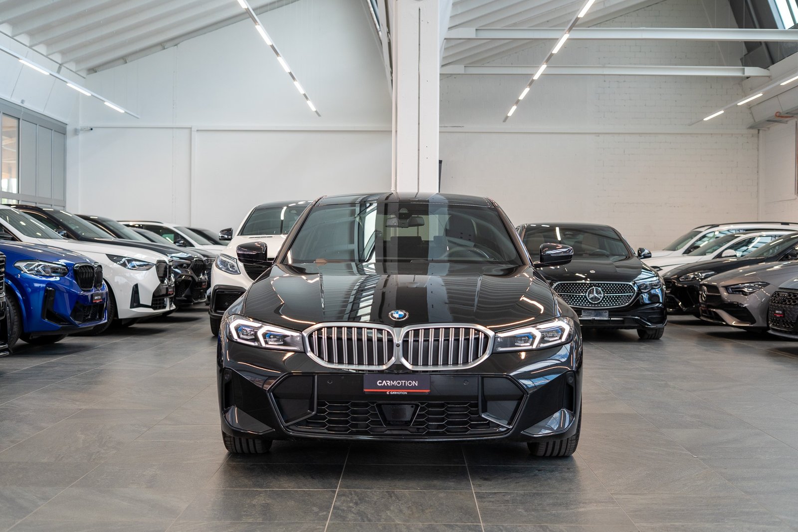 BMW 330i M Sport SAG / LCI / 360Kamera / HeadUp, Benzin, Occasion / Gebraucht, Automatik - 2