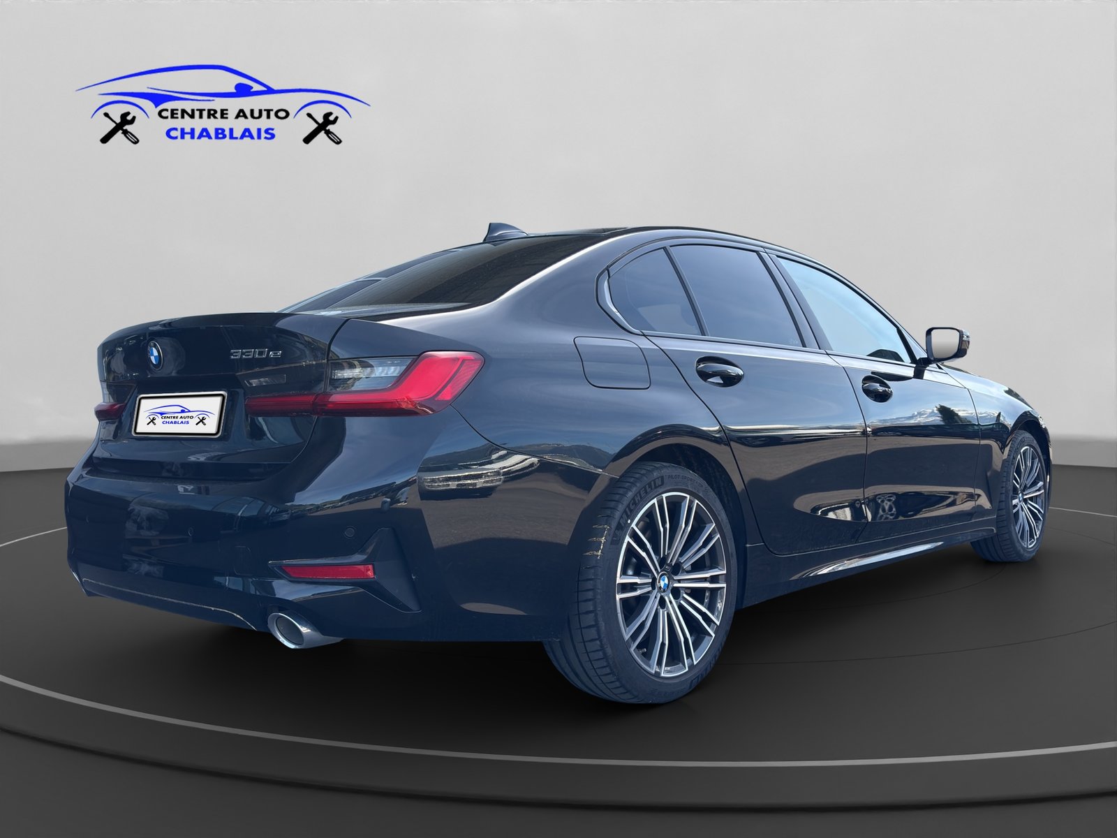 BMW 330e, Plug-in-Hybrid Petrol/Electric, Second hand / Used, Automatic - 6