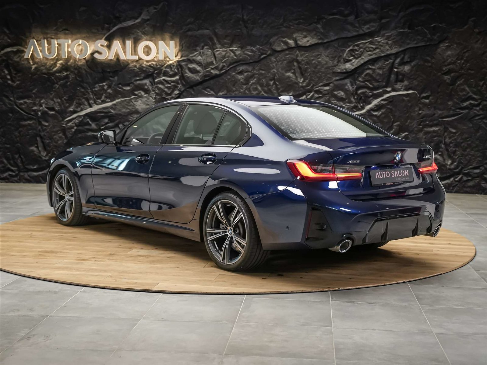 BMW 330i Steptronic M Sport *Leder*El. Sitze*Head-Up*, Benzin, Occasion / Gebraucht, Automatik - 4